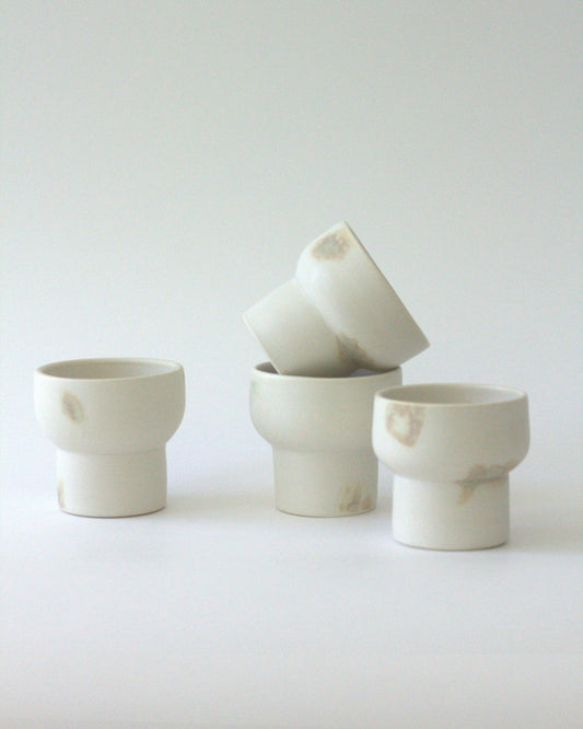 (H4) haneu haneu — lichen tulip cup