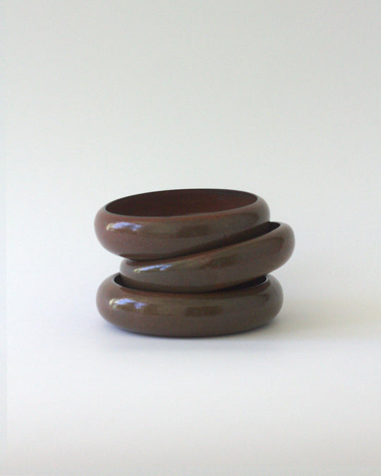 (H5) haneu haneu — auburn deep dish (medium) — handmade ceramics at SORT Vancouver