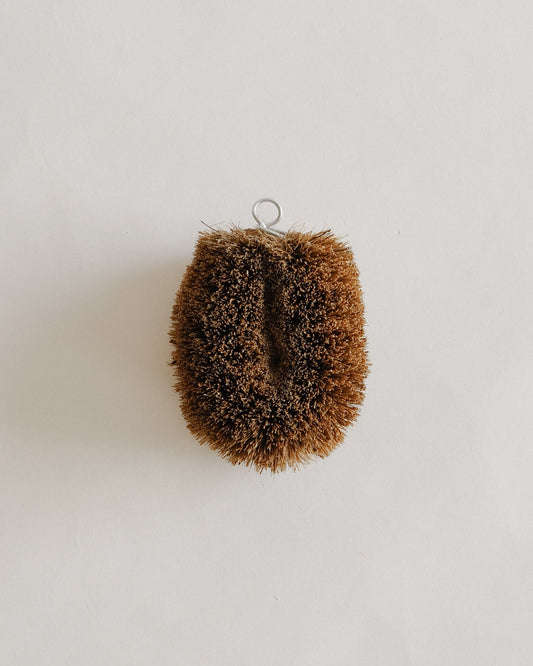 Kamenoko Tawashi Coconut Fiber Brush – Round