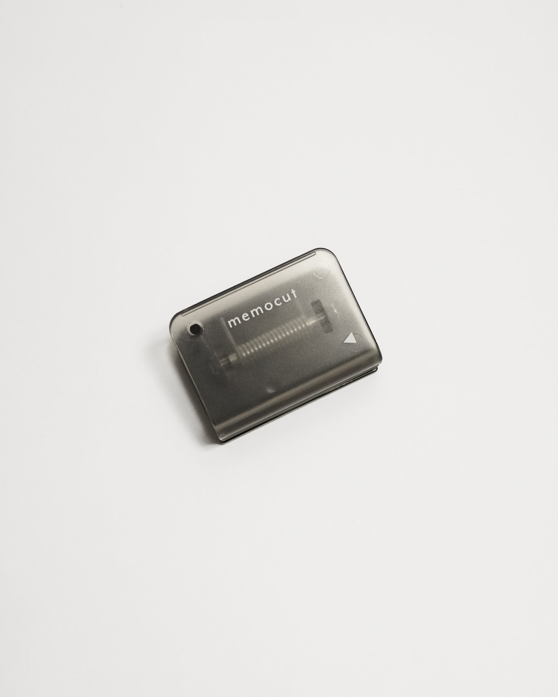 Kutsuwa Memo Cut Clip — Magnetic Cutter & Memo Holder — Kutsuwa, Japan, at SORT Vancouver