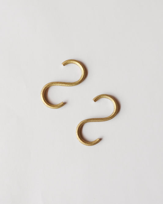 Futagami Brass S-shaped Hook (Set of 2)