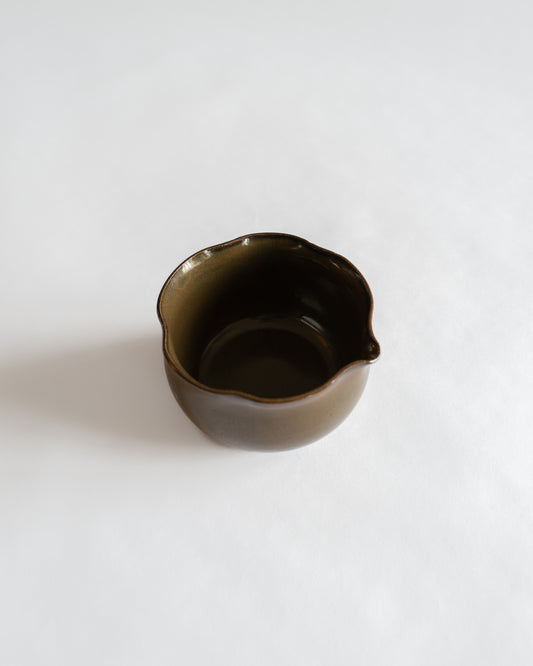 (C6) favourite shape — Matcha Bowl (Deep brown glaze)