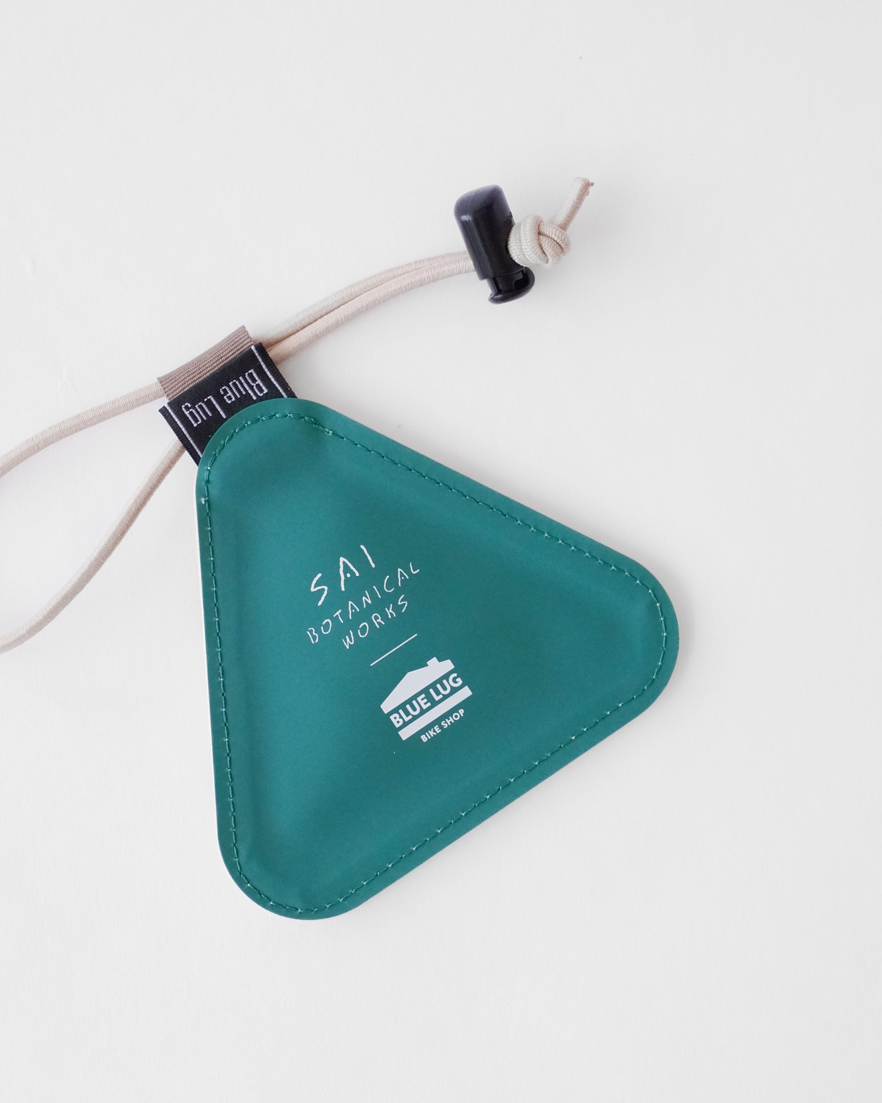 Blue Lug Triangle Reflector - SAI Flower Botanical Works — Blue Lug, Japan, at SORT Vancouver