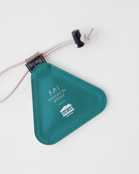 Blue Lug Triangle Reflector - SAI Flower Botanical Works — Blue Lug, Japan, at SORT Vancouver