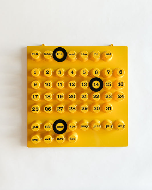 Ring-A-Date Calendar — Designed by Giorgio Della Beffa