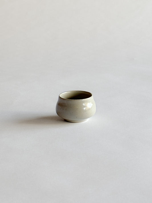 (J7) Janice Wong Small Cup — Flax Stoneware