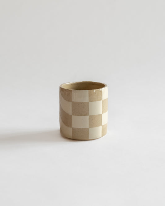 (C10) favourite shape — Groovy Cup (White pattern)