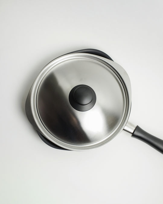 Sori Yanagi Magma Plate Iron Frying Pan — Sori Yanagi, Japan, at SORT Vancouver