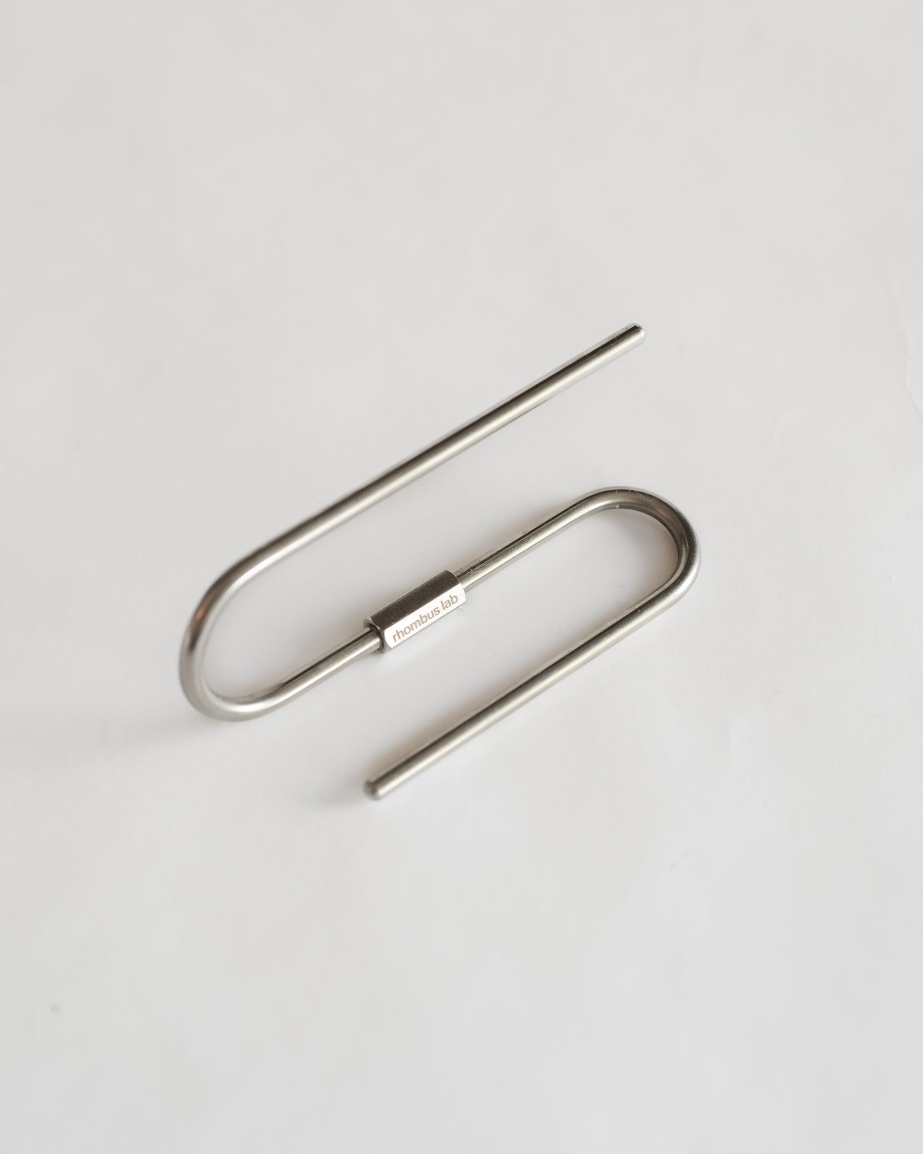 Rhombus Lab Folding Hook – SORT