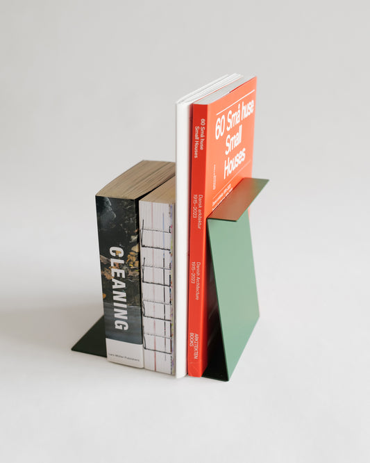 Hightide Steel Book & Display Stand