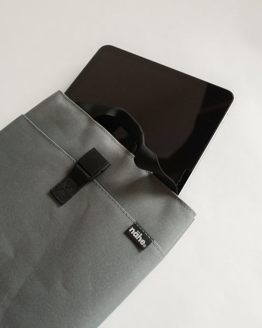 Hightide Tablet/iPad Sleeve Case with Pocket (NÄHE Collection)