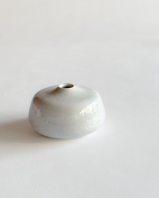 (J8) Janice Wong Vase — Snowflake Stoneware — handmade ceramics at SORT Vancouver