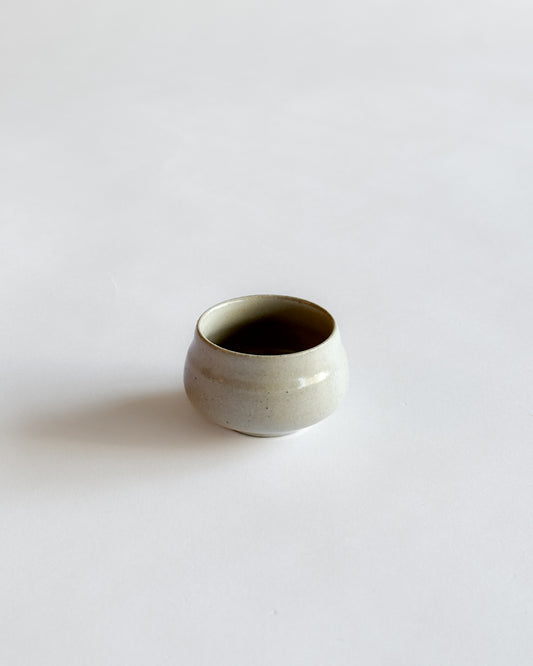 (J7) Janice Wong Small Cup — Flax Stoneware