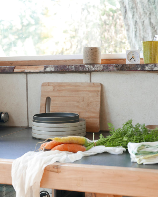 Hasami Porcelain Plate - HPM004 (Gloss Gray)