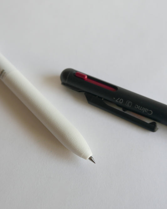 Pentel Calme 3-Colour Ballpoint Pen — 0.5 or 0.7mm