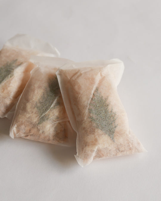 TOSARYU Aroma Sachet Bag — Hinoki Flakes (3 Bags) — TOSARYU, Japan, at SORT Vancouver