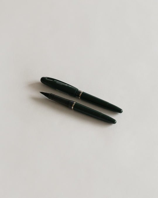 CDT Tradio Fountain Pen detail — minimalist Japanese design at SORT Vancouver