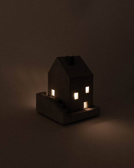 Lodge Incense Pot