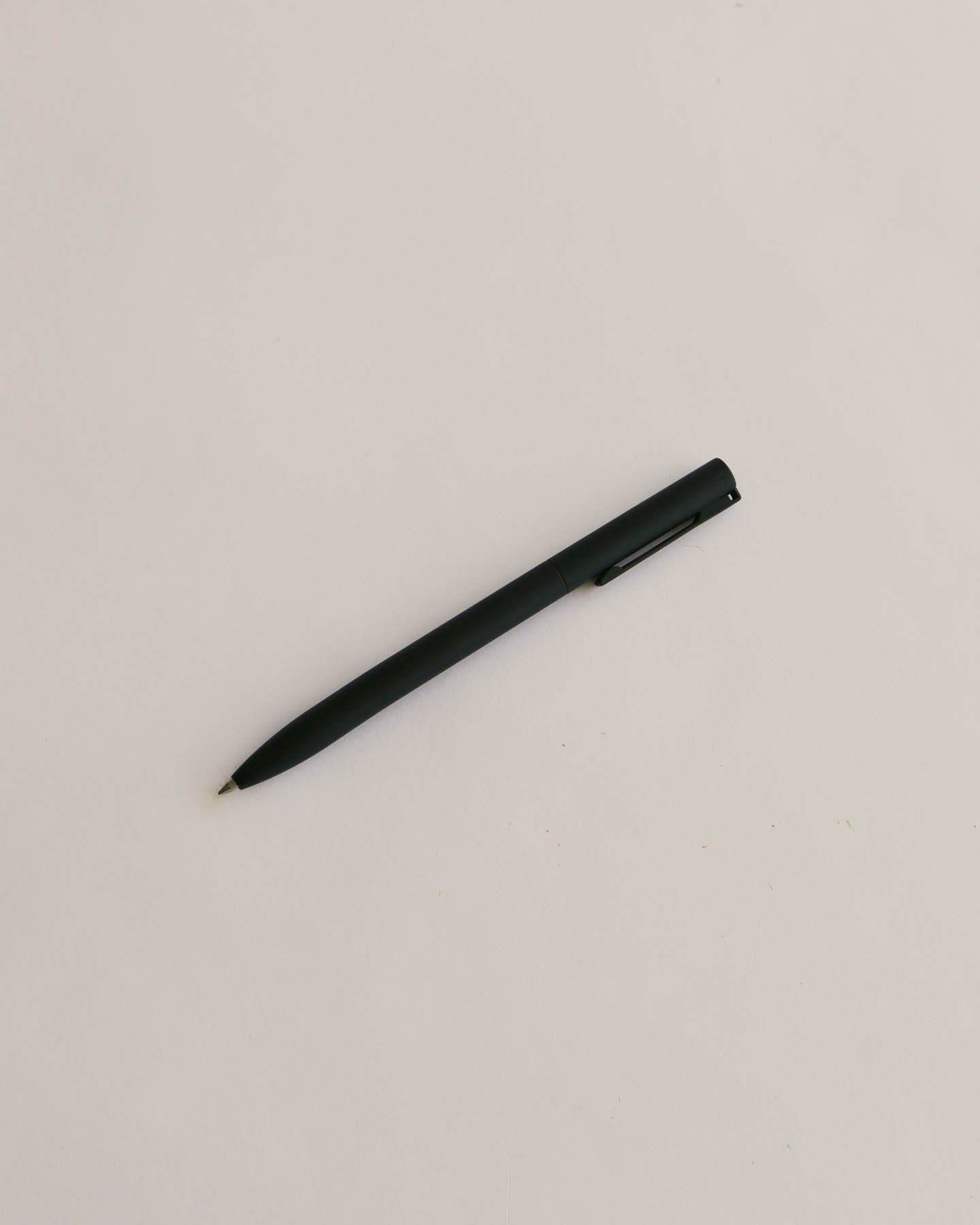 Matte Black Rotating Metal Gel Pen 0.5mm – SORT