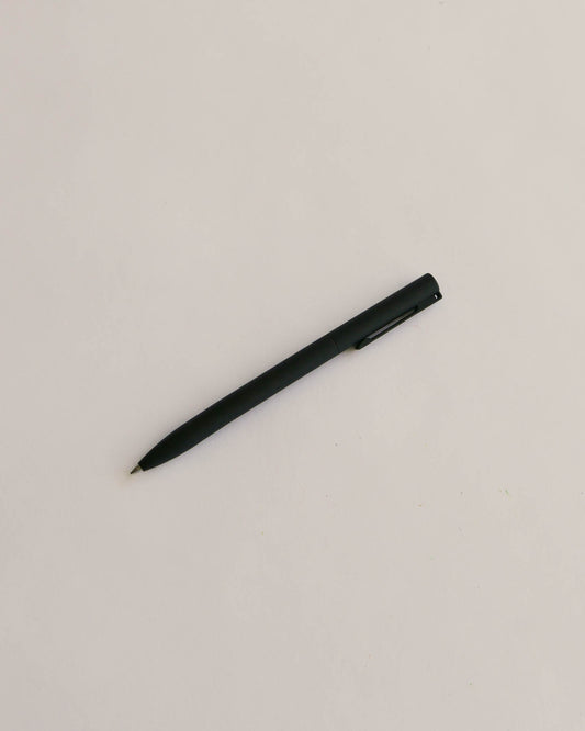 Matte Black Rotating Metal Gel Pen 0.5mm