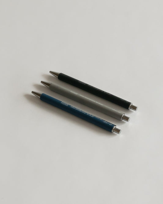 Stalogy Low Viscosity 0.7mm Oil-based Ball Pen